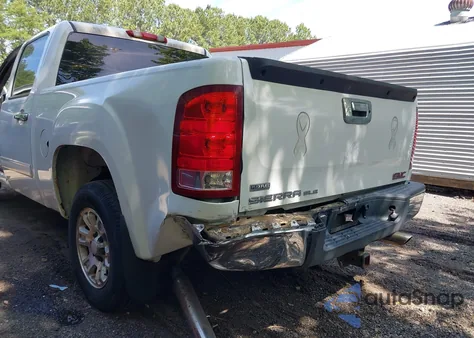 2008 GMC Sierra 1500 Sle1 z USA, uszkodzony, nr VIN 2GTEC130481114324